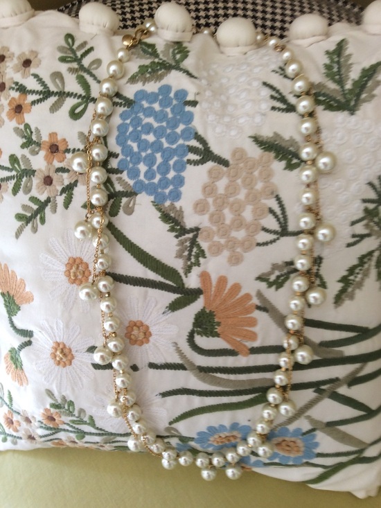 J. Crew Jewelry - JCREW Collection Circa 2011- Classic Ivory Pearl Necklace with Gold Accents-NWT